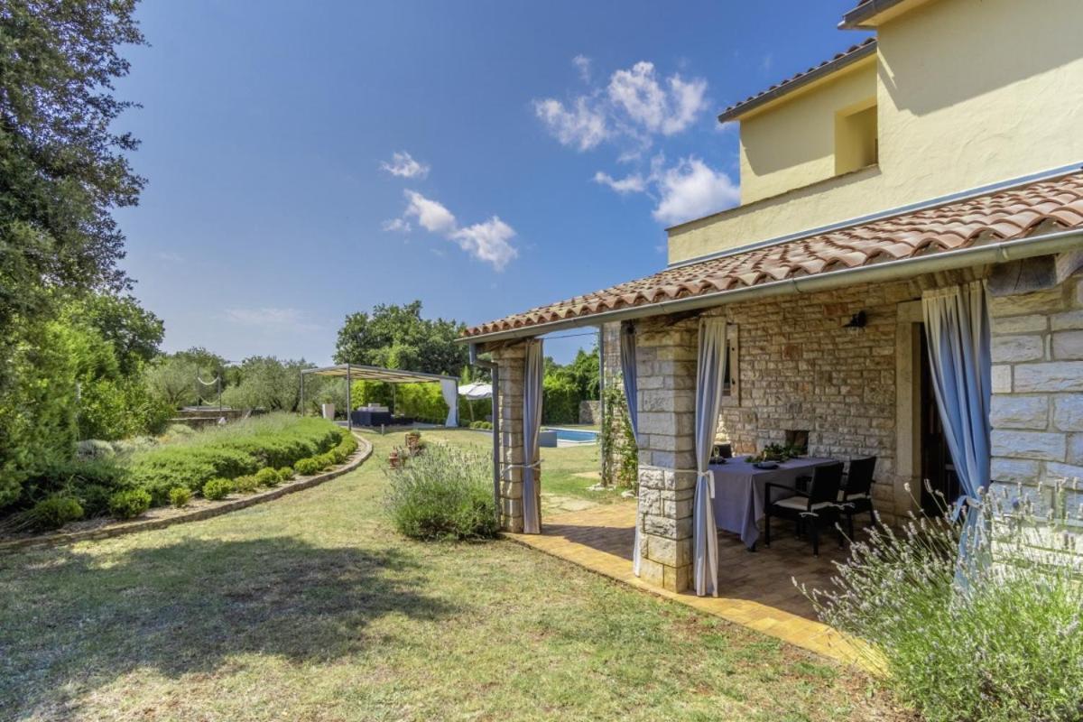 Istria Moderna In Muntic Villa *