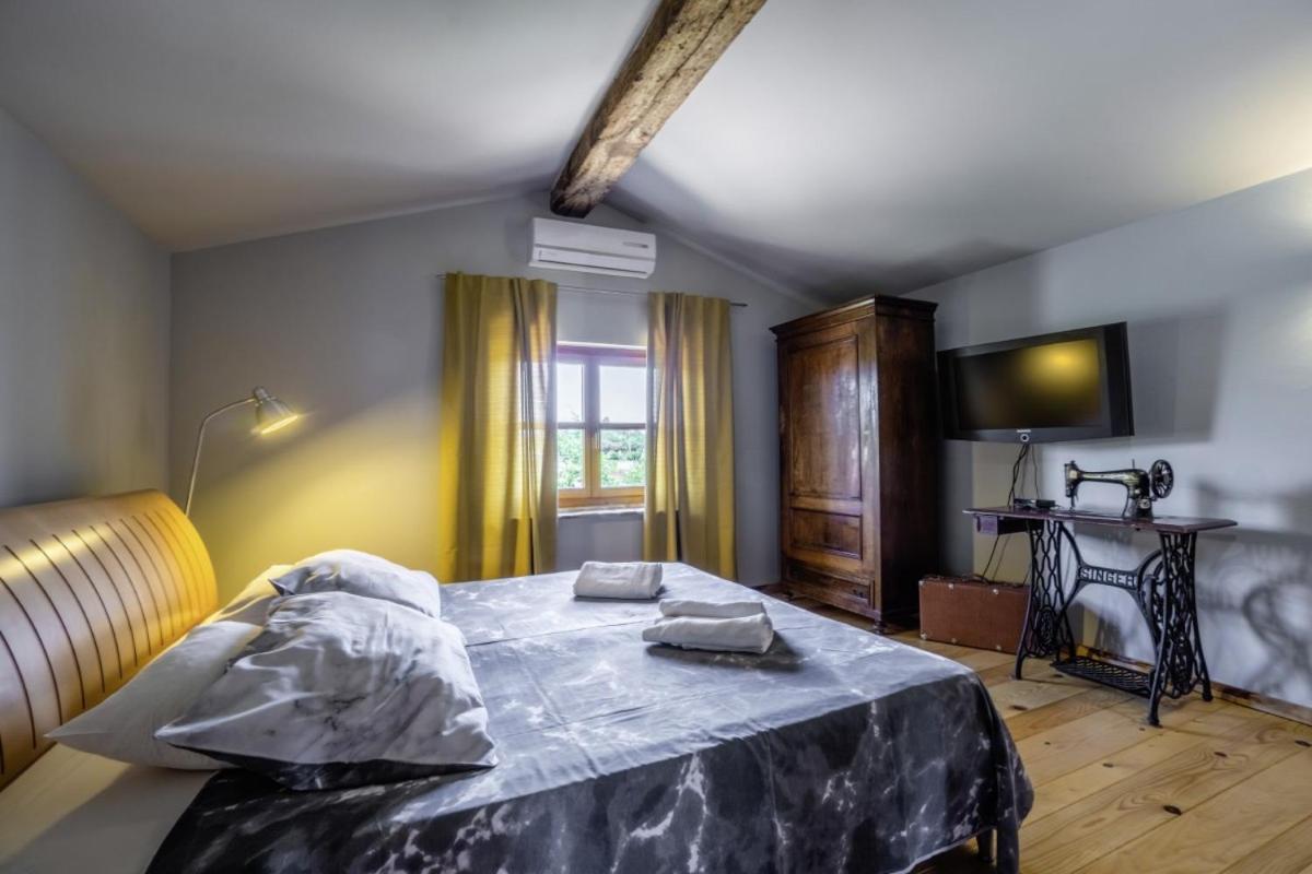 Villa Istria Moderna In Muntic *